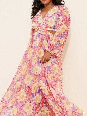 ASTR 1X Floral Revery Long-Sleeve Cutout Maxi Dress